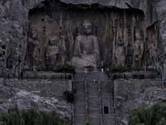 -龙门石窟