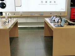 -华为授权体验店(万航渡路)