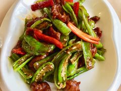杭椒牛柳-勺园中餐厅