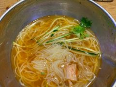 -鑫釜山海鲜烧烤(鑫丰国际店)