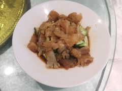 -赶海部落海鲜城(海阳路店)