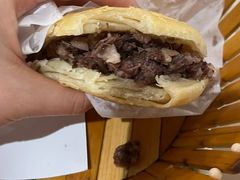 -闫家驴肉老店(华电一校店)