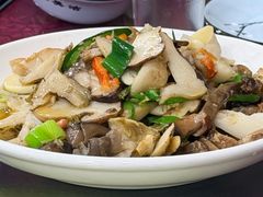 -邱二餐馆