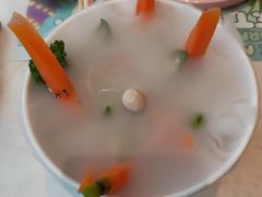 -水桶王国主题餐厅·聚会·生日派对·亲子活动·家庭套餐(亚龙湾希尔顿店)