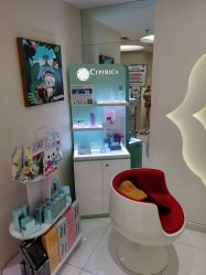 -咪咪比基尼脱毛专业店