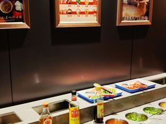 -唯爱KTV聚会餐厅(仙林东城汇店)