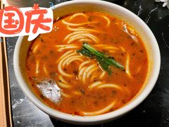 小锅米线-云海肴云南菜·蒸汽石锅鱼(青岛万象城店)