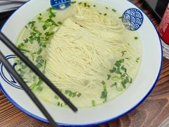 鸡汤银丝面-新万鑫银丝面·非遗无锡味(惠山古镇店)