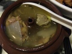 -蔼若春.传承三十年云南菜(金碧公园店)