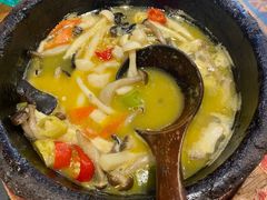 石锅小煮鲜杂菌-敏珠拉姆藏餐·南京厨房(富春江东街店)