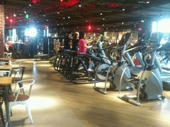-威尔仕健身会所(古北1699店)