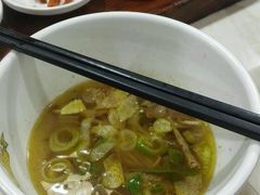 -乡党臊子面(丰庆公园店)