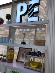 -PE SALON 