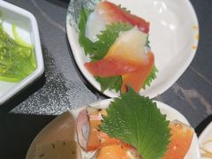 -雍容荟帝王蟹活龙虾展台自助(IFS黑金店)