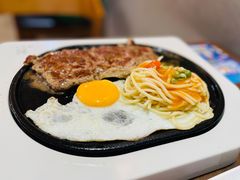 -豪客来牛排(空港华联店)