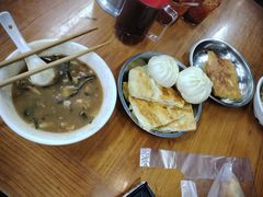 -西工饭庄快餐厅(西工小街店)