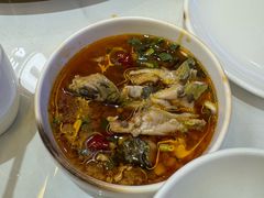 -渔香岛美蛙鱼头火锅(黔灵山公园店)