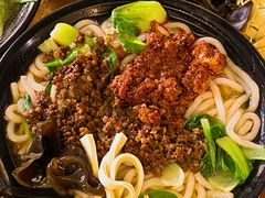 -丽虹云南过桥米线(兴工街店)