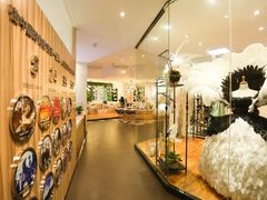 作品展示区-贺加贝化妆美甲培训学校