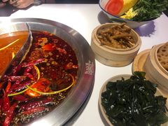 -卤校长重庆火锅(国兴店)