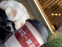 热拿铁-山江咖啡店