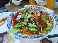 油泼辣子蒜羊血-天发芽·何记葫芦头泡馍·传统小吃(报恩寺街店)