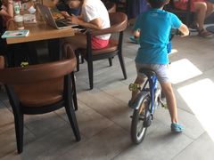 -星巴克臻选(莘庄仲盛店)
