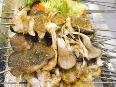 烤橄榄和蘑菇-小寒羊烧烤(凯瑞时代大厦店)