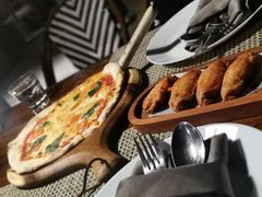 -喜洲吧·江畔老船厂·庭院餐厅(喜临院店)
