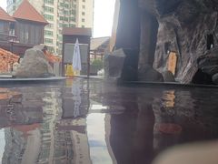 -裕龙汤泉