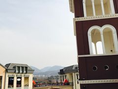 -王府井奥莱临潼小镇(临潼店)
