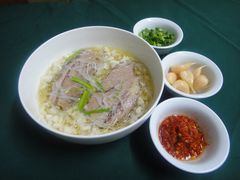 普通牛肉泡馍-马洪小炒泡馍馆(钟楼回民街店)
