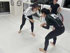 -Flow巴西柔术拳击泰拳馆