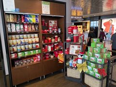 零售区-星巴克(海口美兰机场分店)