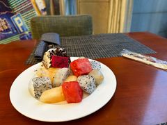 -元一希尔顿酒店·鲜切牛肉火锅禅自助餐厅