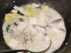 -陈大锅·岳阳鱼馆·地道岳阳菜(美食街店)