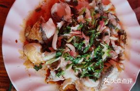 Scallion Oil Glazed Crispy Tilapia Fillet