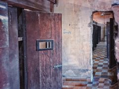 -吐斯廉屠杀博物馆