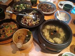 -云海肴·汽锅鸡·云南代表菜(天山百盛优客店)