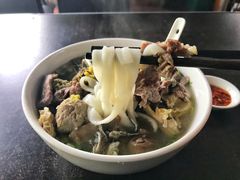 -潮镇老尾牛杂(环城西路店)