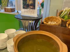 -亮马河饭店翠雅咖啡厅