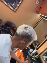 -纯剪男士理发馆·烫染专业店