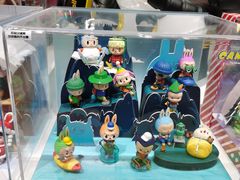 -泡泡玛特POPMART(侨福芳草地店)