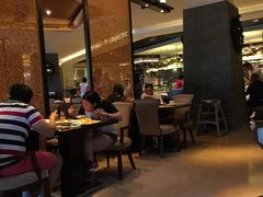 -三亚湾海居铂尔曼度假酒店