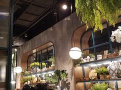 -Kub Kao Kub Pla (Terminal21)