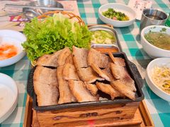 烤五花肉-益百岁牛尾汤主题餐厅(辛庄街店)