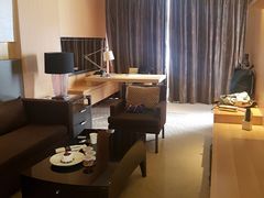 -上海漕河泾万丽酒店