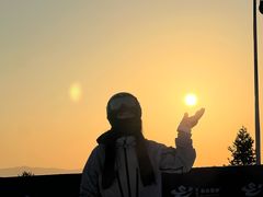 -浙东第一尖雪山欢乐谷