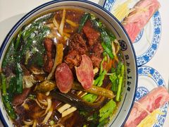 -镇南锅盖面馆(解放路店)