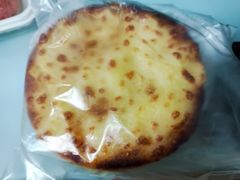 岩烧脆皮芝士-爱达乐面包生日蛋糕(泛悦国际店)